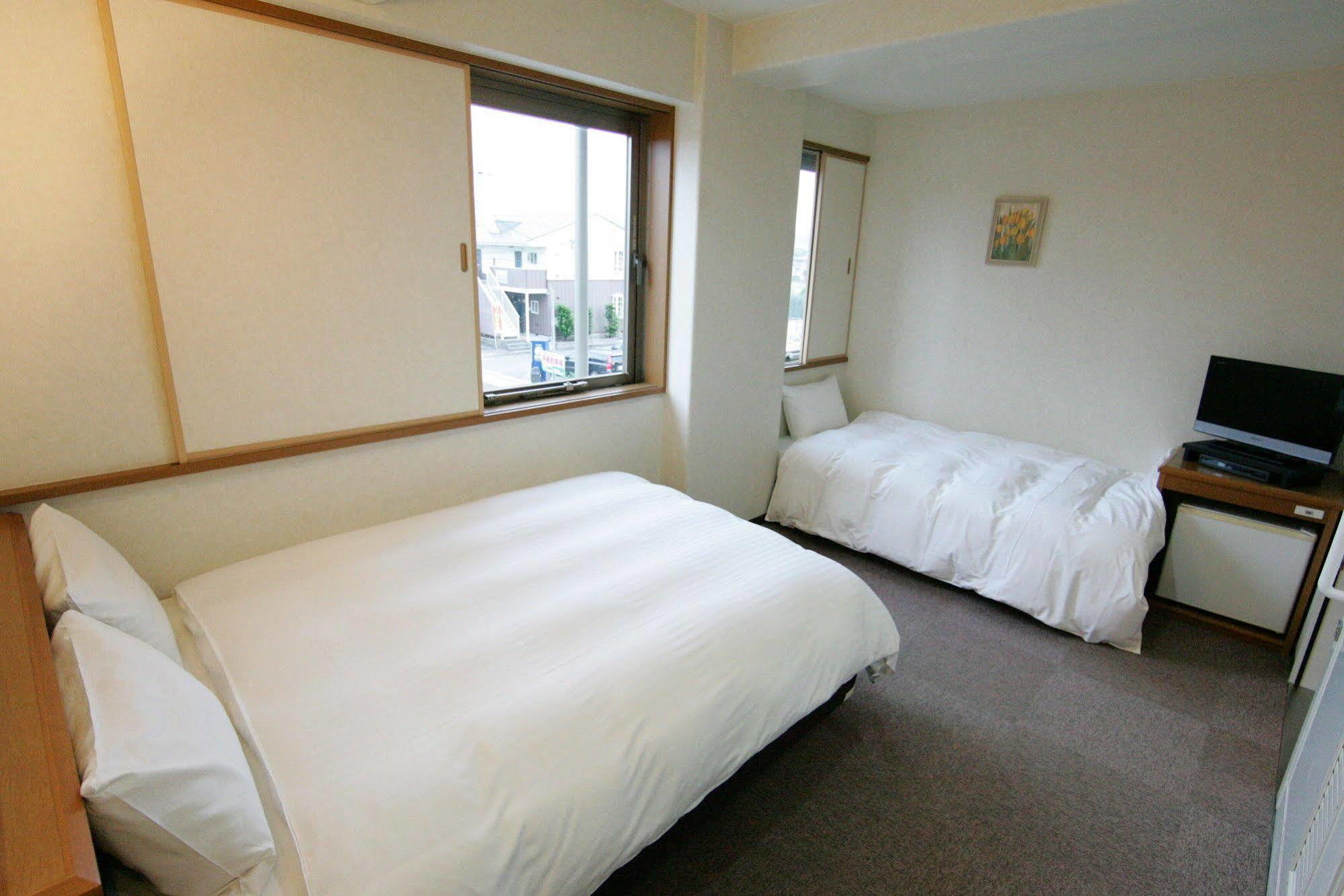 Green Rich Hotel Aso Kumamoto Airport Exterior photo